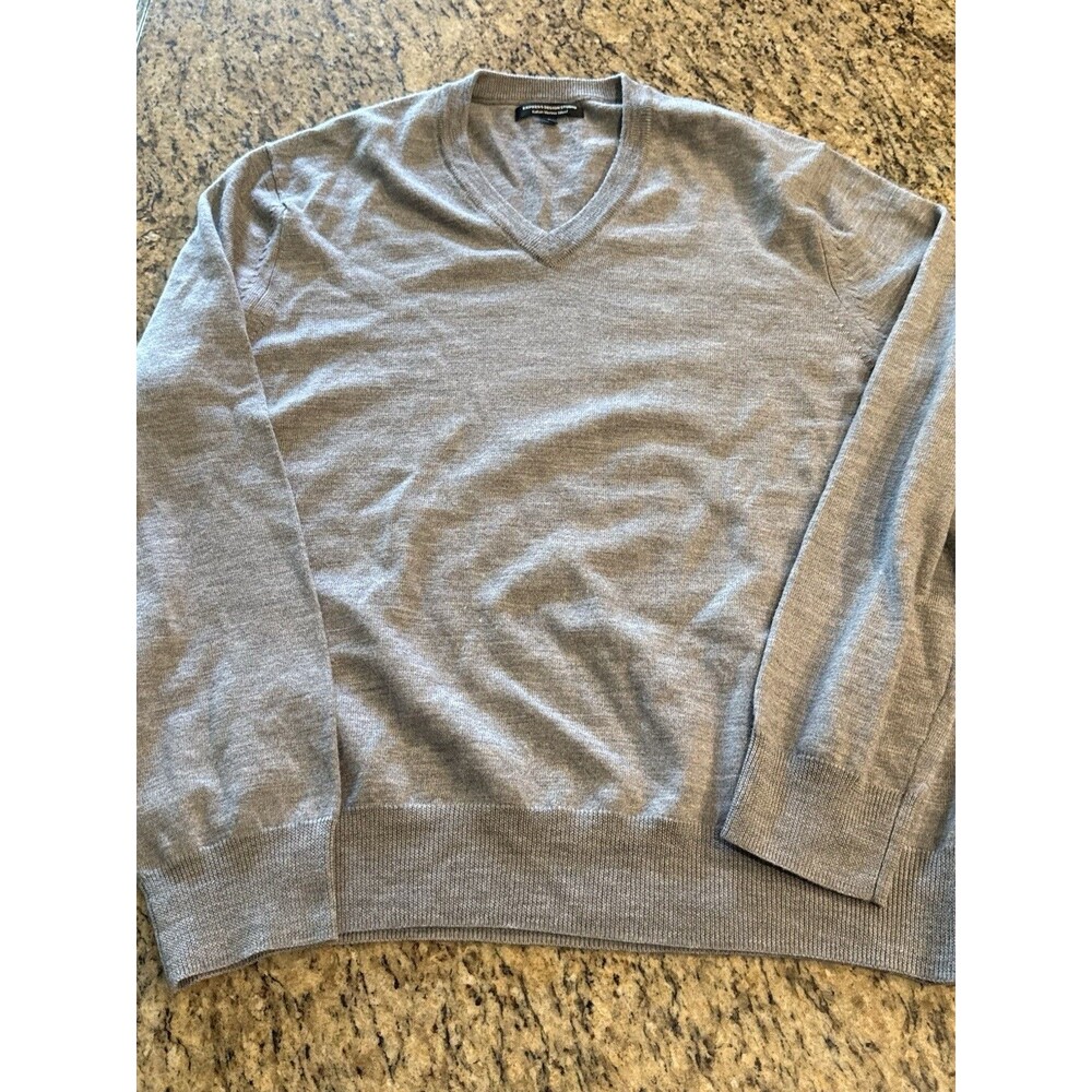 Express Men’s Merino Wool V-Neck Pullover Sweater L Gray Office Preppy Academia